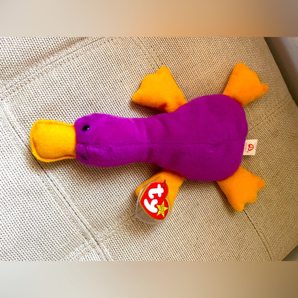 Rare! Patti the platypus beanie baby